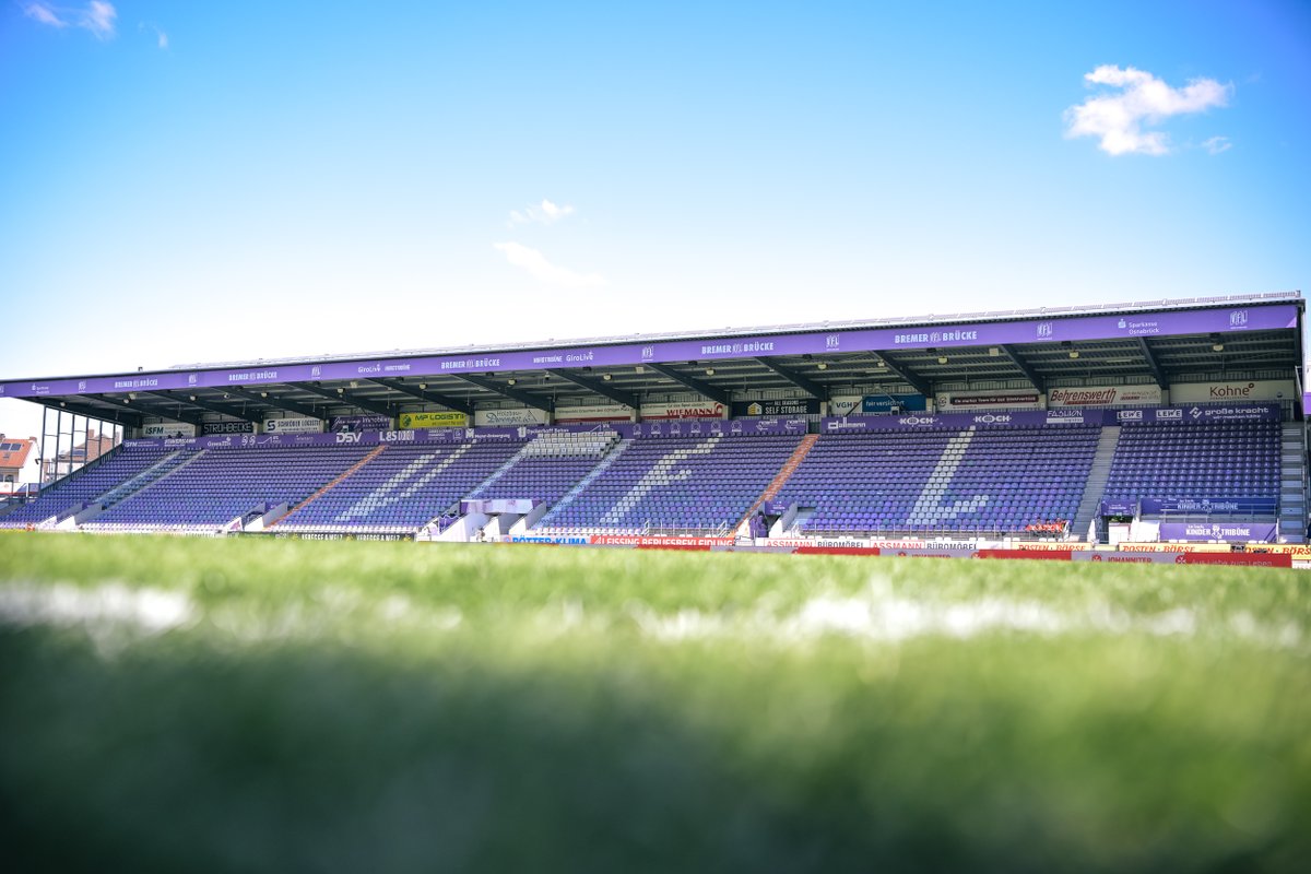 Bereits am ersten offiziellen Verkaufstag der Dauerkarten für die kommende Saison 2025/26 war der Andrang der VfL-Fans riesig. Noch nie wurden für eine anstehende Drittligasaison so viele Dauerkarten am ersten Tag verkauft!

➡️ vfl.de/dauerkarten-ta… 

#vfl1899