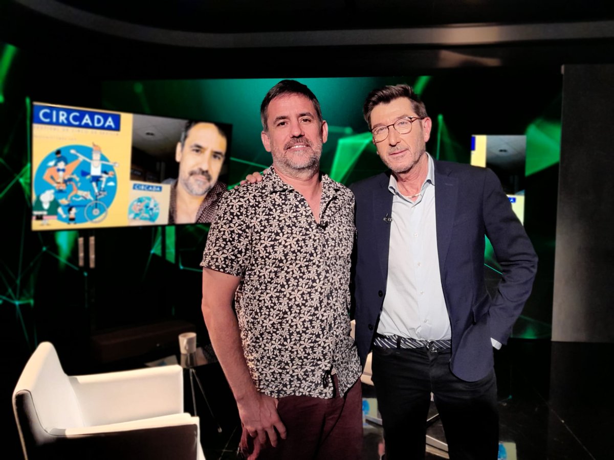 Hablemos de #circo,
hablamos con Gonzalo Andino
y nos cuenta todo
sobre  <a href="/FestivalCircada/">Festival Circada</a> 
Este domingo... Encuentros <a href="/canalsur/">CanalSur</a> se sube al trapecio de la Cultura!