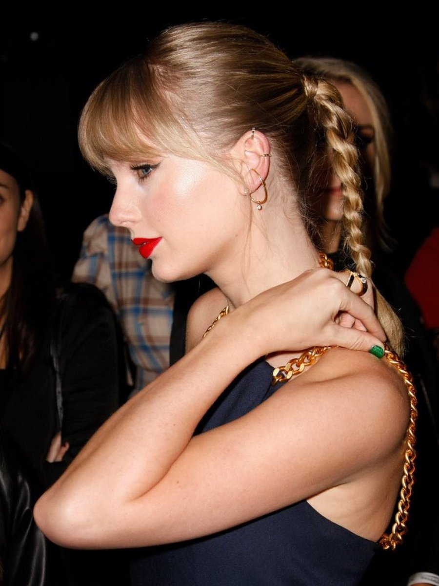 theswiftmuseum's tweet image. “But I’ve also learned there’s no point in actively trying to quote unquote defeat your enemies. Trash takes itself out every single time.”

— Taylor Swift, TIME’s Person of the Year, 2023.