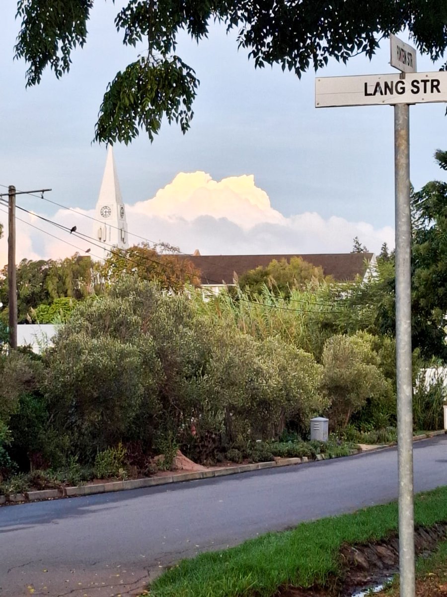 I 💛 Darling Newsletter - mailchi.mp/fca09bc0fe96/i…

Subscribe to this weekly newsletter by clicking on the Facebook Newsletter tab. 

PHOTO: Tasha St John-Reid