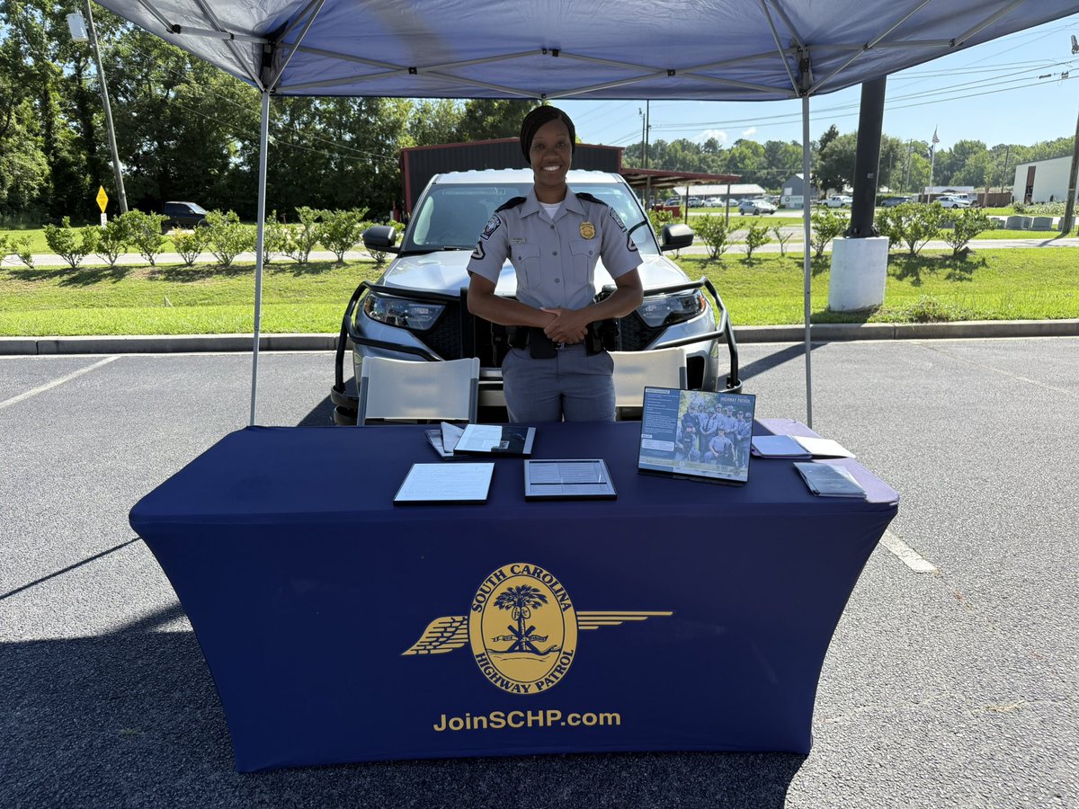 South Carolina Highway Patrol is here at SC Works in Orangeburg, SC. 

We’re here from 10a-1p. If you’re looking for a change of career stop by and let’s chat !