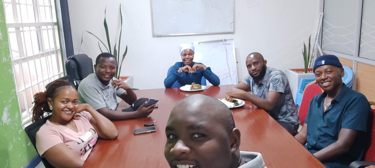 Wairimu_Kanyiri's tweet image. The point isn't moving fast, but moving forward.

#plotplug #plotsforsale #landforsale