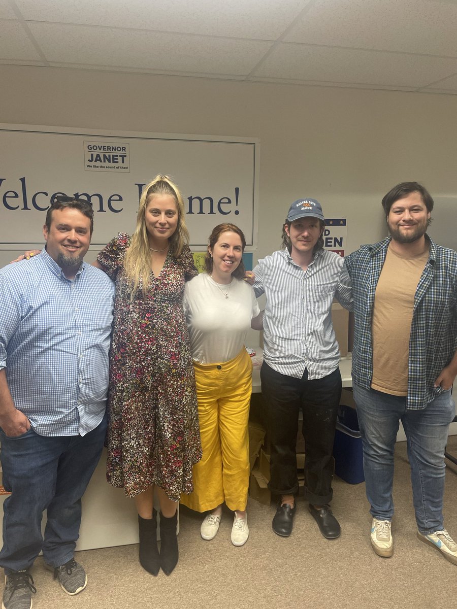 The <a href="/DemStateParties/">Association of State Democratic Committees</a> + <a href="/TheDemocrats/">Democrats</a> started to travel to all 57 state parties to analyze what's working, what needs to change, listen to elected officials, allies and party leaders as we develop 4 year plans for each state and a 10 year plan for the DNC. Thank you <a href="/kenmartin73/">Ken Martin</a>