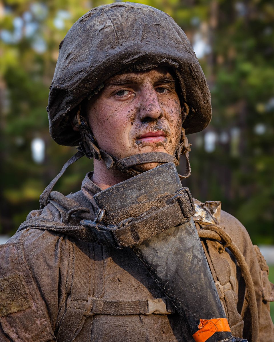 USMC Recruiting (@usmarinecorps) on Twitter photo We donât promise you a rose garden.
The Crucible is the 54-hour culminating event of recruit training, putting recruits' physical and mental resiliency to the ultimate test before they earn the title of United States Marine. We donât promise you a rose garden.
The Crucible is the 54-hour culminating event of recruit training, putting recruits' physical and mental resiliency to the ultimate test before they earn the title of United States Marine.