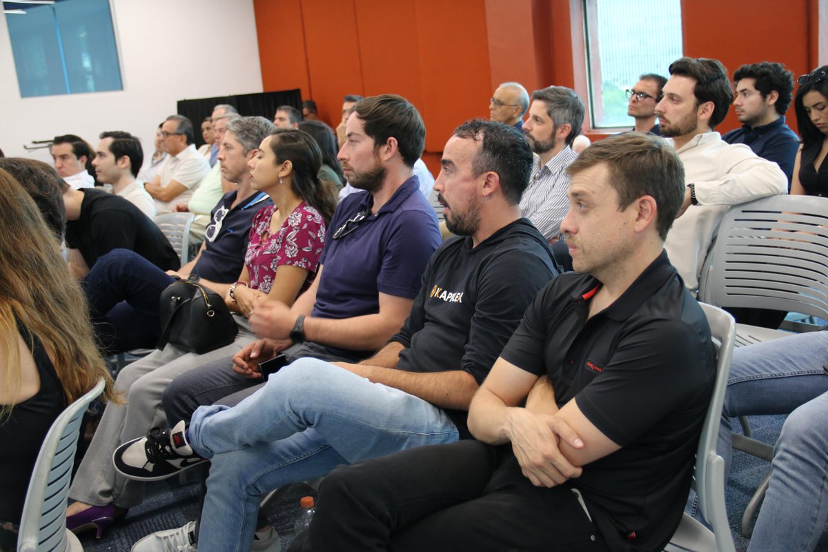 EGADE Business School tweet media