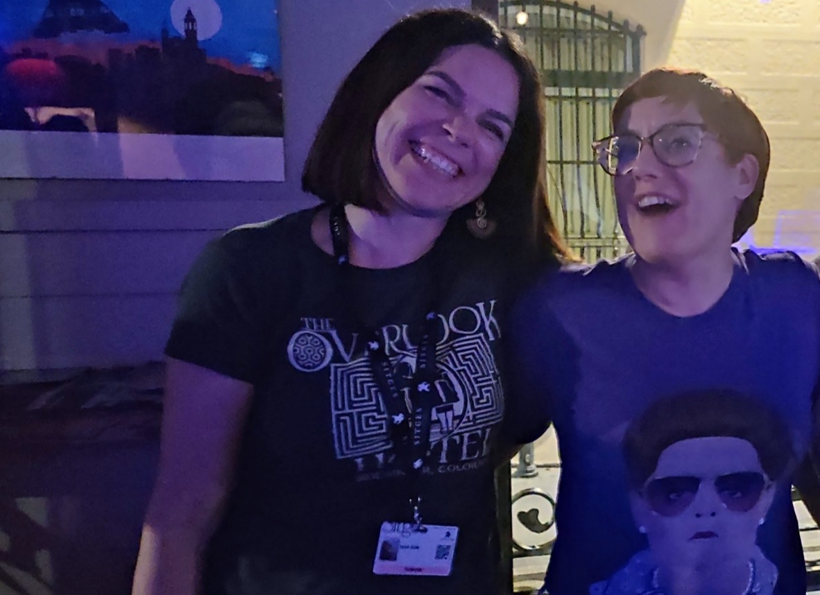 Hoy es el cumple de la persona más importante que he conocido gracias al Cine de Terror y gracias a esa conexión y lo bien que lo pasamos siempre juntas, nos hicimos hermanas. Los amigos son la familia que elegimos. Muchas felicidades a la gran, <a href="/Sir_Beltxi/">Sir Beltxi  🇲🇨 🇫🇮</a>. T'estimo molt ❤️