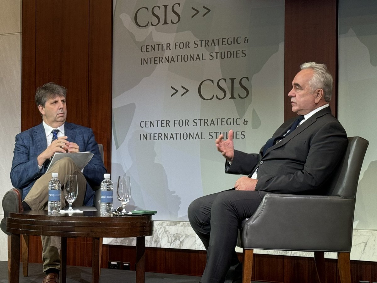 KristiGovella's tweet image. Former Deputy Secretary of State Kurt Campbell reflected on the legacy of the trilateral Camp David Summit and future prospects for US-Japan-Korea cooperation in conversation with Ambassador Mark Lippert at today’s @CSIS conference csis.org/events/looking…