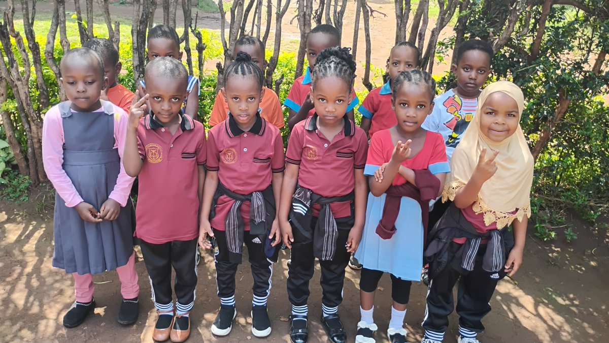 FreeGenerationA's tweet image. Happy Wednesday...!
#WeAreFreeGeneration