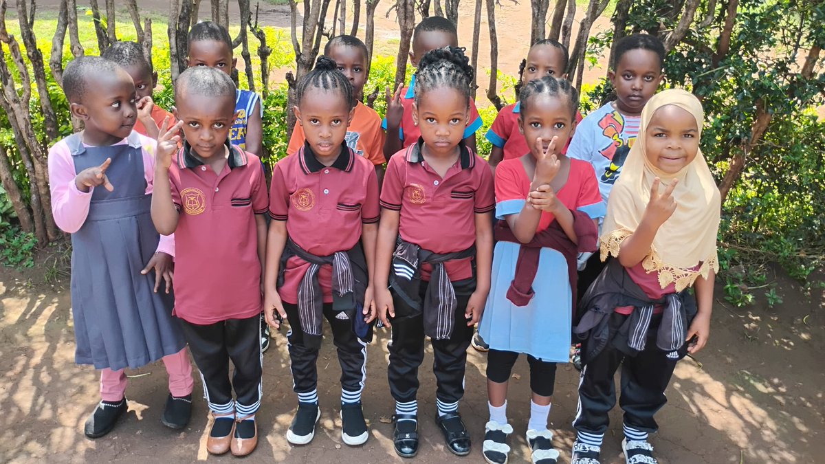 FreeGenerationA's tweet image. Happy Wednesday...!
#WeAreFreeGeneration