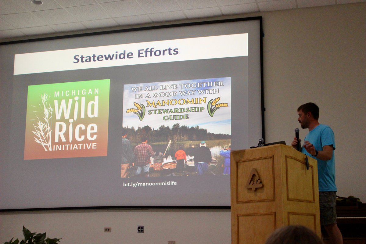 UMBS's tweet image. Frank Zomer, the inland fisheries biologist for the Bay Mills Indian Community, gave a talk, titled “Manoomin — The Good Berry,” at @UMBS June 11. Isabella Shehab, teaching assistant for the Ethnobotany course at UMBS, shares her summary: myumi.ch/4mQ4Z