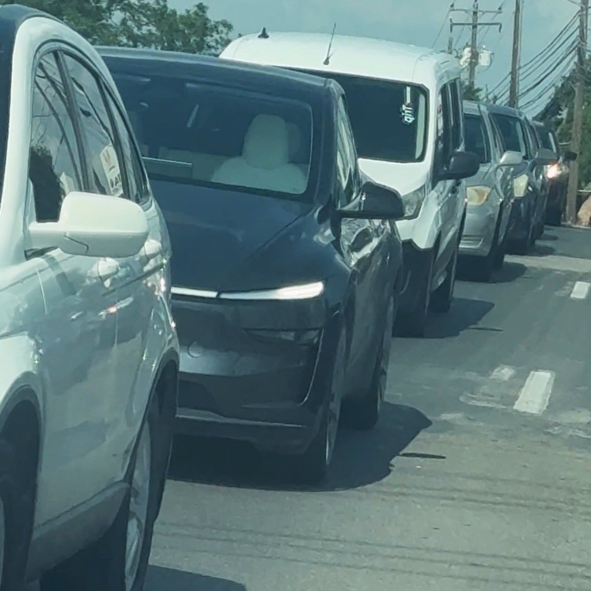 It’s hilarious how there are people who’ve seen the Tesla Robotaxis in action here in Austin and are super excited for what’s coming, while keyboard warriors who’ve never set foot in the city are claiming it’s a nothing burger 😂 😂