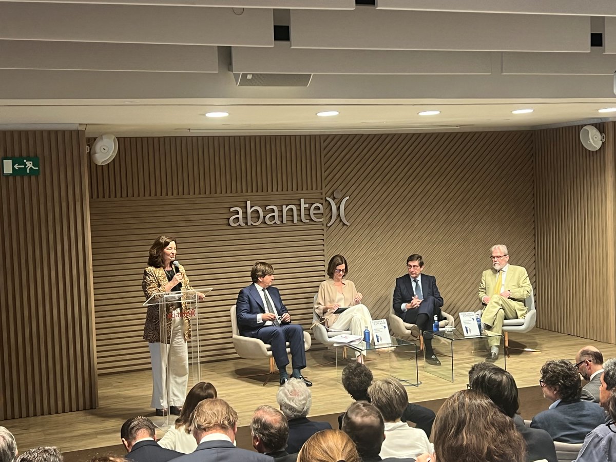 abanteasesores (@abanteasesores) on Twitter photo Esta mañana, desde la Fundación Abante hemos celebrado junto a <a href="/PolExt/">Política Exterior</a> el encuentro "América Latina: seguridad y democracia", una jornada de análisis económico, político y legal sobre los desafíos de la región. Gracias a todos por acompañarnos. Esta mañana, desde la Fundación Abante hemos celebrado junto a <a href="/PolExt/">Política Exterior</a> el encuentro "América Latina: seguridad y democracia", una jornada de análisis económico, político y legal sobre los desafíos de la región. Gracias a todos por acompañarnos.