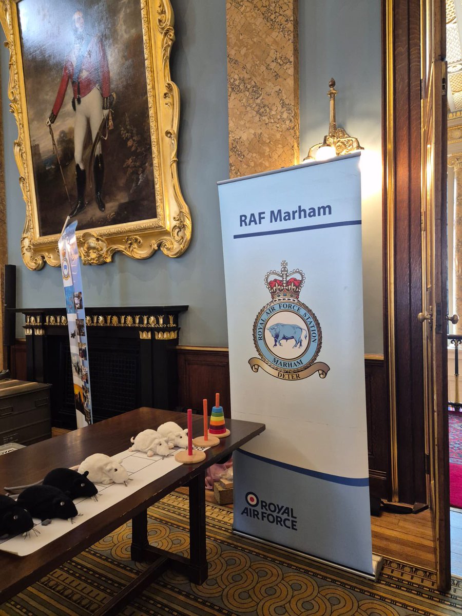 Last Sunday, cadets and staff were invited to the <a href="/FishmongersCo/">The Fishmongers' Company</a> family day. With different activities and events going on, the cadets and staff looked like they thoroughly enjoyed themselves. 

<a href="/LondonAirCadets/">London Air Cadets</a>