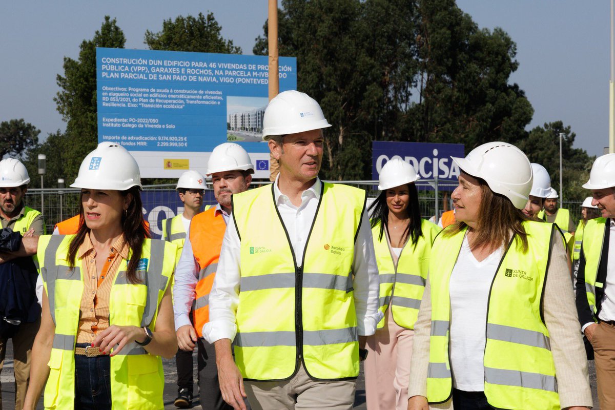 Avanzamos no compromiso de duplicar o parque público de vivenda. Hoxe damos un paso máis en Vigo, coa finalización das obras de humanización do Polígono 1 de Navia. Con máis de 900 vivendas xa en marcha na cidade, este barrio convertirase nun espazo humano, moderno e de futuro
