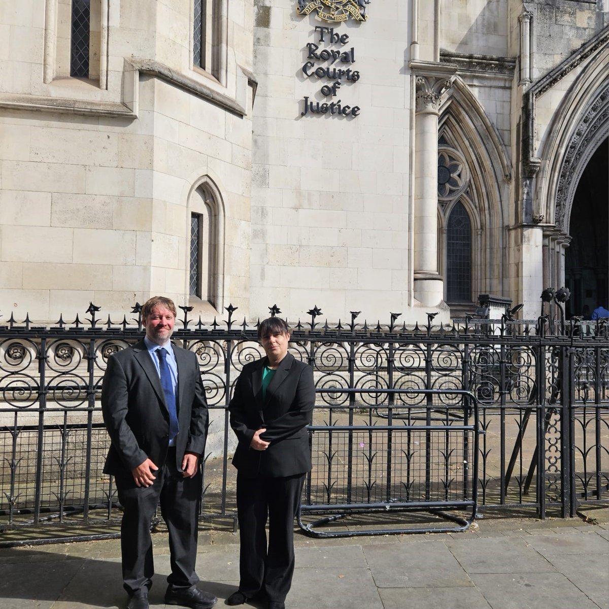 Turnden judicial review: we’re at the High Court for hearing’s opening day: cprekent.org.uk/news/turnden-j…
#turnden
#judicialreview
#highcourt 
<a href="/CPRE/">CPRE The countryside charity</a> 
<a href="/HighWealdNL/">High Weald National Landscape</a> 
<a href="/KentWildlife/">Kent Wildlife Trust</a>