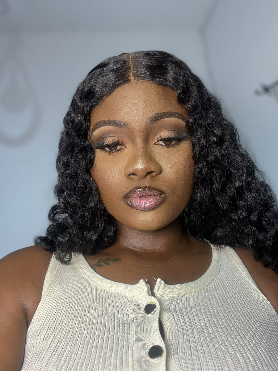 So hot. My birthday got me looking like this🥵🥵