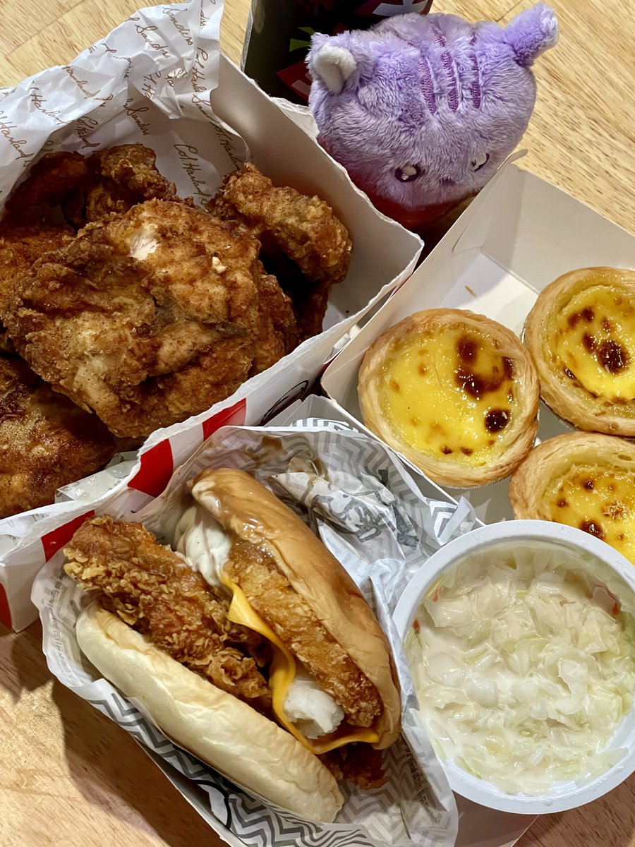 케엪씨는 에그타르트 꼭 드셔야돼