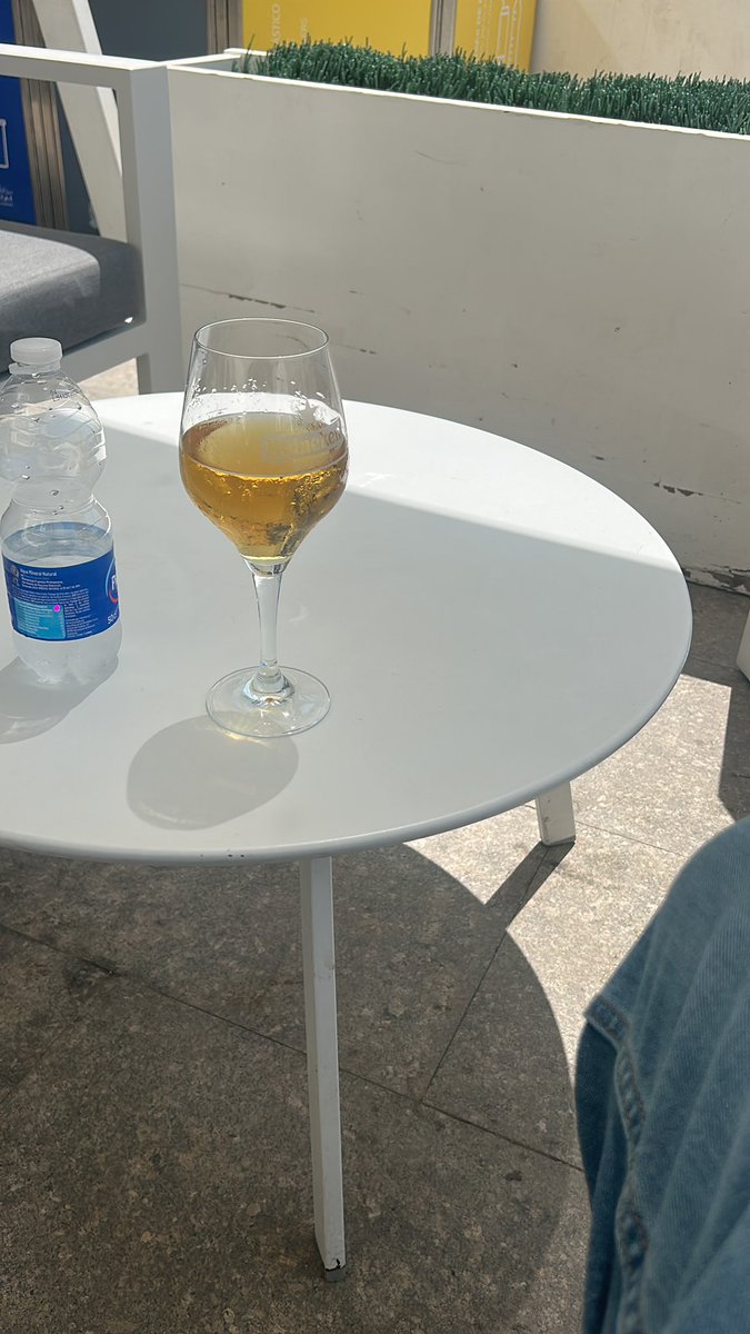 ysldickcheese's tweet photo. Loving how they sell beer everywhere in this country. Currently at the science museum. Need to adopt this idea in the states #expand https://t.co/9jGt6qH1XA