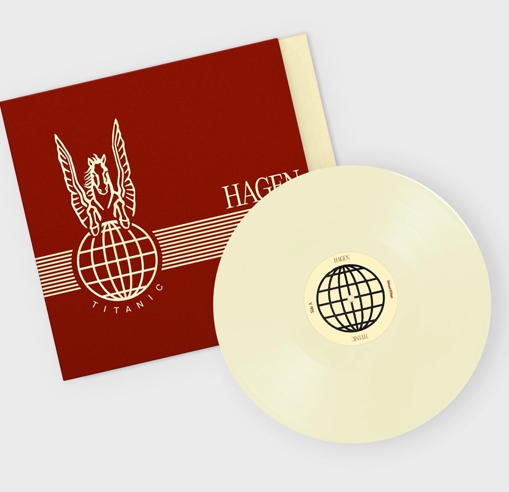 new one incoming from Mabe Fratti's ace alt-pop quartet Titanic, available on black or cream vinyl yoooo

boomkat.com/products/hagen…