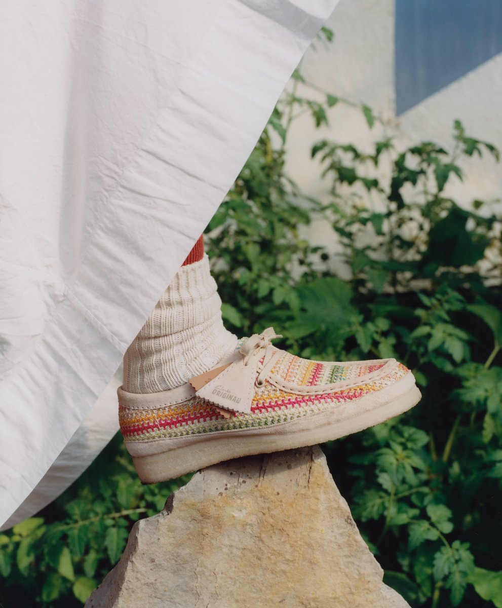 Parasol Store tweet media