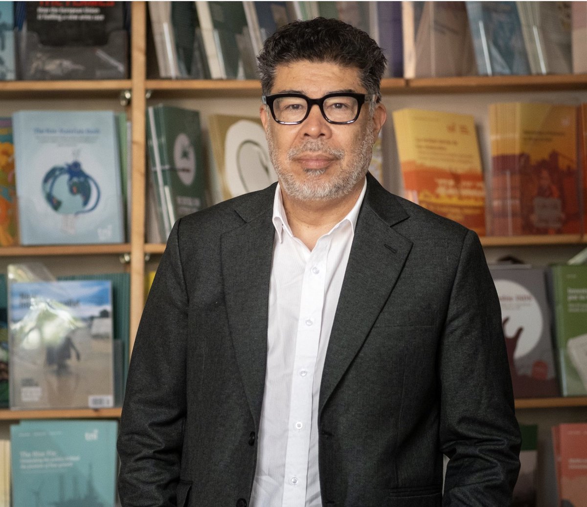 🇺🇾 🇳🇱Un Nerlandayo (así le dicen coloquialmente a los uruguayos viviendo en Netherlands) acaba de hacer historia.
El Dr. Bruno Chávez, nacido en Paysandú y egresado de la <a href="/Udelaruy/">Universidad de la República</a> , ganó una ERC Advanced Grant, una de las becas más prestigiosas y competitivas de Europa.