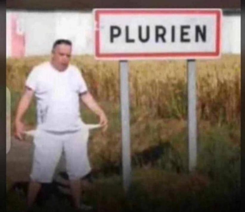 Burundi, la République du "Plus rien":
-plus de devises
-plus de carburant 
-plus d'électricité 
-plus d'eau 
-plus de sucre
-plus de médicaments 
-plus de réseau internet 
-plus de boissons Brarudi 
-plus de pouvoir d'achat 
-plus de qualité d'enseignement 
-plus RIEN!
#Neva5ans