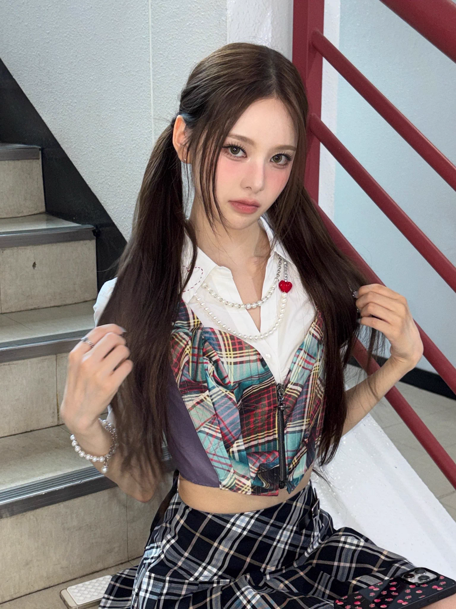 izna JP på X: [izME📮] パンツインテール🤍 #izna #이즈나