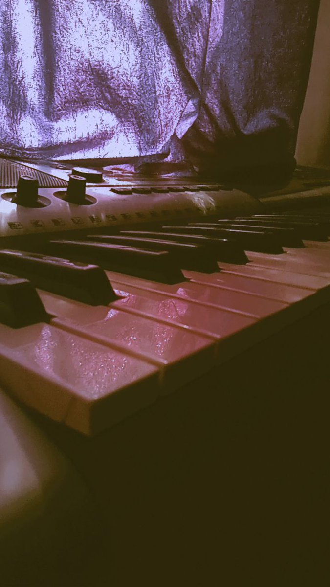 Suvechha Mazumdar (@suvsuvemusic) on Twitter photo 