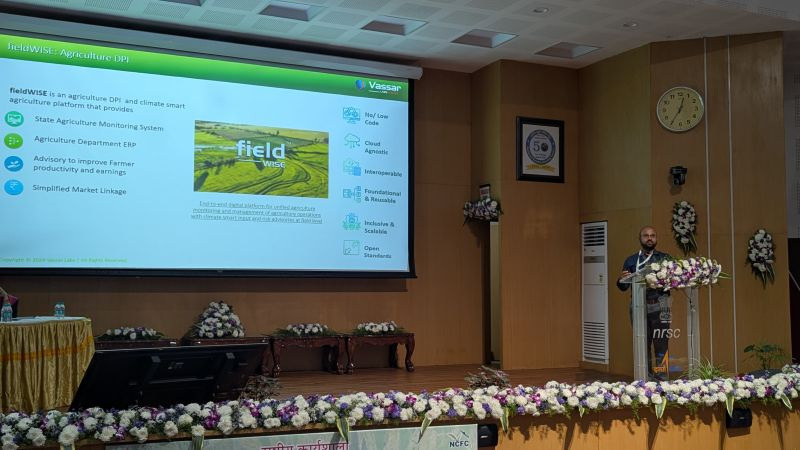 vassar_labs's tweet photo. Recap: At the “Leveraging Earth Observations for Digital Agriculture” event, our CEO Nikhilesh Kumar showcased how Vassar’s #FieldWISE is driving #ClimateSmartAgri & Agri DPI using Remote Sensing, AI & data insights. 🌱📡
Grateful to @NRSC, IN-SPACe & Dr. V.M. Chowdary! https://t.co/NuR8ra0gXj