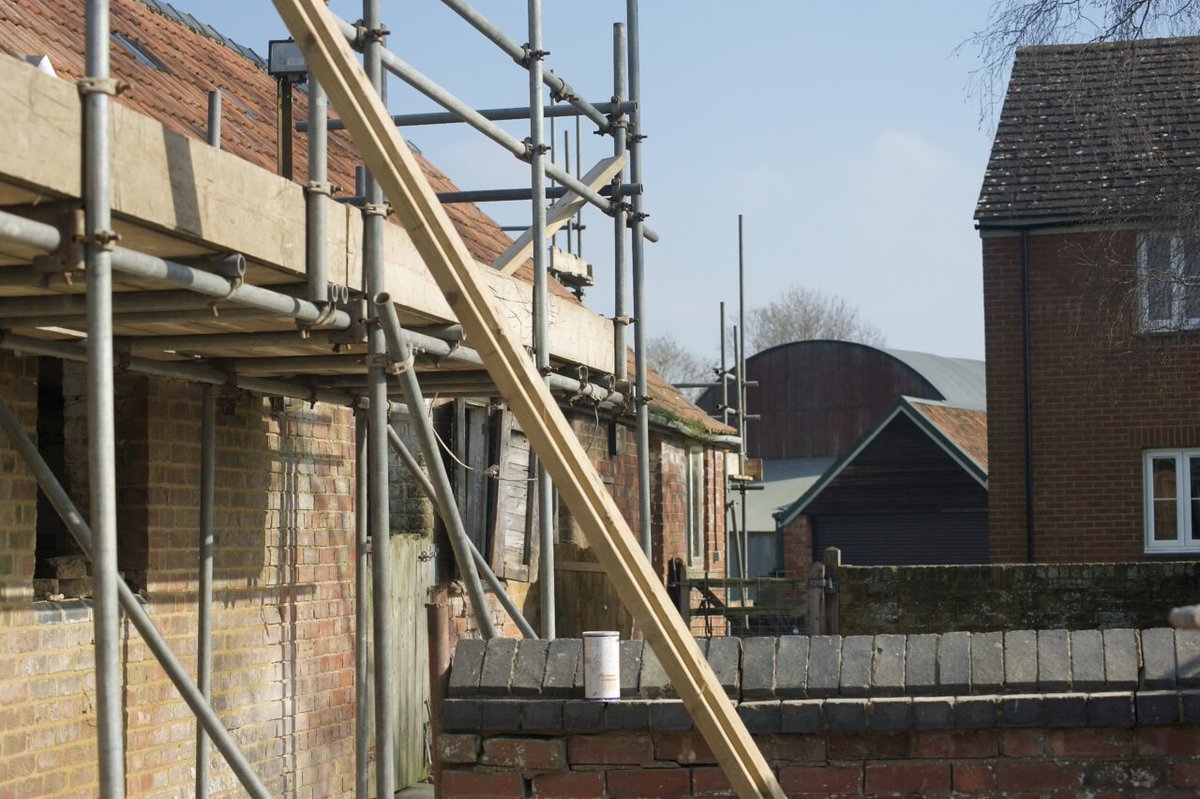 ernestcooktrust's tweet image. We’ve converted a range of dilapidated farm buildings on our Slimbridge Estate in Gloucestershire, into offices & storage space. 🛠️
Historical features – including a cider press – have been retained, & we’ve recently welcomed new tenants! 🍏👋
Read more: ernestcooktrust.org.uk/news/2025/06/c…