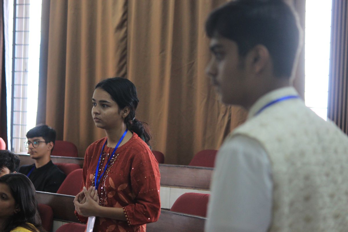 We are delighted to share that Drishti Goyal, a dynamic student of the School of Ports, Terminal Management and Logistics, Symbiosis Skills and Professional University, has been awarded a Special Mention in ECOFIN at a prestigious Model United Nations conference