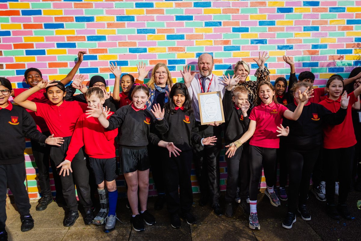 Artsmark (@artsmarkaward) on Twitter photo This National #ThankATeacherDay we'd like to give a huge shout out to all our amazing Artsmark teachers, support staff and senior leaders.
You make such a difference to the creative lives of children and young people!
🌟Keep shining bright🌟
<a href="/UKThankATeacher/">Thank a Teacher UK</a> This National #ThankATeacherDay we'd like to give a huge shout out to all our amazing Artsmark teachers, support staff and senior leaders.
You make such a difference to the creative lives of children and young people!
🌟Keep shining bright🌟
<a href="/UKThankATeacher/">Thank a Teacher UK</a>