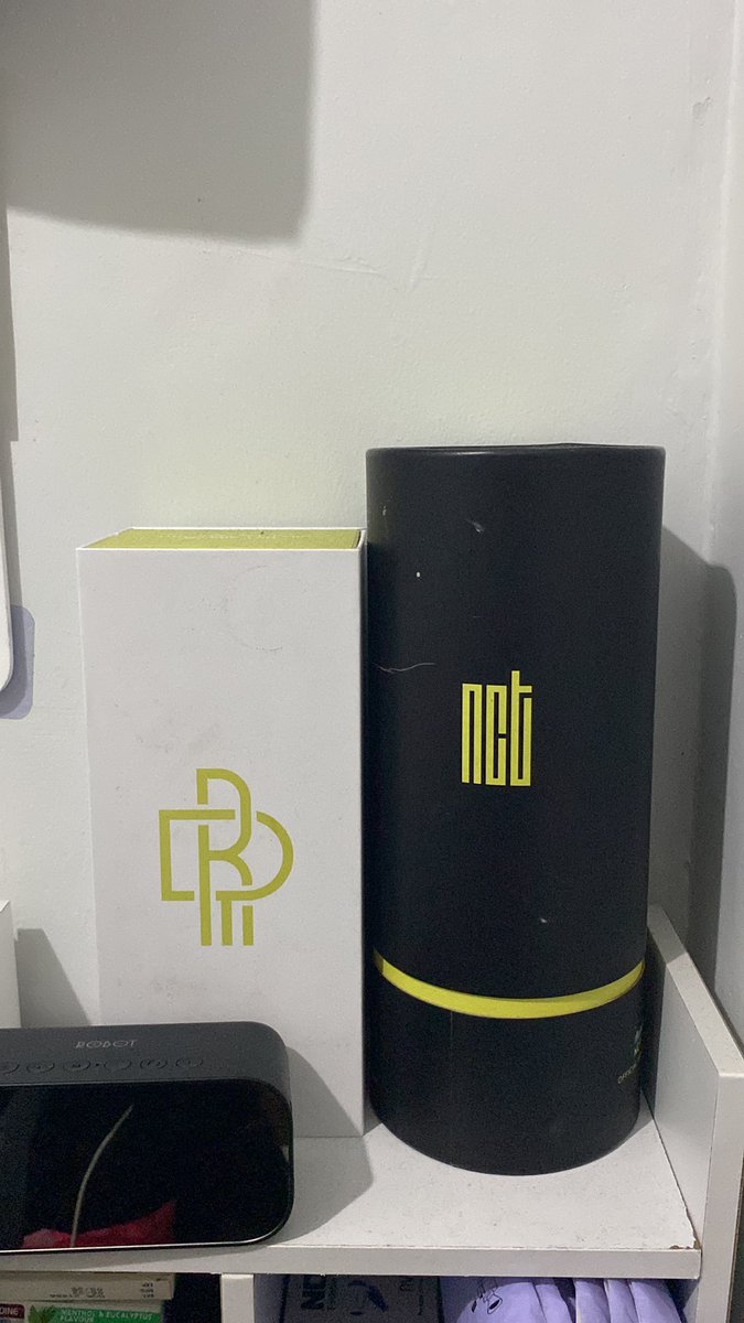Open rent lighstick nct v1 &amp; v2 dream
V1 : 150k
V2 : 250k

Deposit : 100k/lighstick
Include baterai AAA ✅

Nanti untuk pengambilan bisa ketemuan di venue aja soalnya kantorku deket dari JIS, tnc detail boleh langsung DM aja yaa 🫶🏻🫶🏻

#nct #nctdream #lighstick