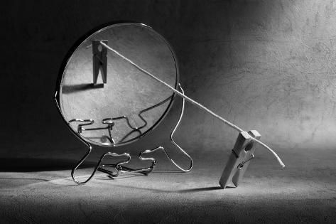 jshaw_six's tweet image. I believe in alternate realities
Times and places within our own
What is happening to us now
Has already happened somewhere else
#Realms we cannot see or touch
They breathe as we do
They love and yes they hate too
There are days I can feel them
Thru the fabric of my world
#vss365