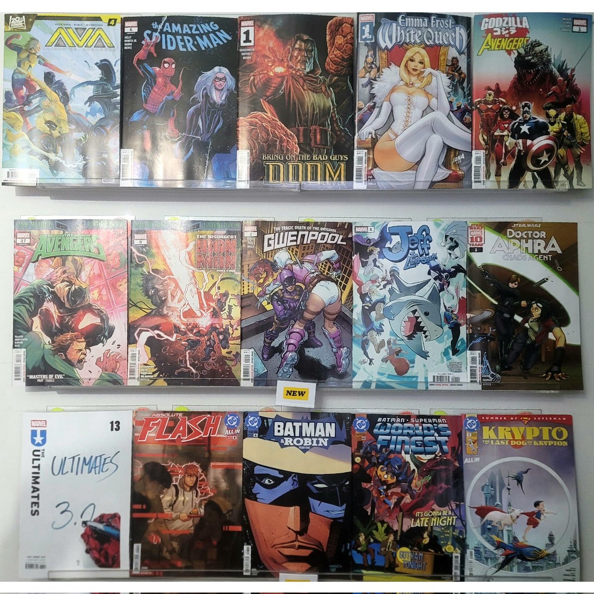 FinalBossComics's tweet image. #NCBD as intense as those Top Dog Law commercials
馃敟 Absolute Flash
馃敟 Aliens v Avengers
馃敟 Bring on the Bad Guys
馃敟 Emma Frost
馃敟 Exquisite Corpses
馃敟 GI Joe
馃敟 Battle Beast
馃敟 Jeff the Land Shark
馃敟 New Gods
馃敟 Superman Unlimited
馃敟 Ultimates
馃敟 Vanishing Point
#FinalBoss