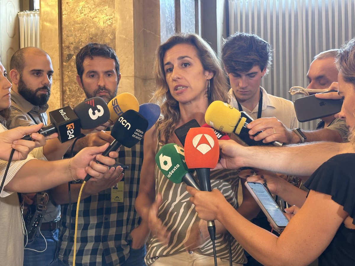 🔴 La #CUP constata que Benet Salellas no és militant del partit després de saber-se que defensarà Santos Cerdán
▶️ Estrada explica que li han traslladat el malestar del partit i reivindica la lluita dels anticapitalistes contra la corrupció