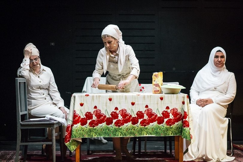 🌍 20 czerwca to wyjątkowy dzień, w którym obchodzimy Światowy Dzień Uchodźcy. Pierwsze święto odbyło się w 2001 roku i zostało ustanowione przez ONZ w celu uczczenia 50. rocznicy podpisania Konwencji na temat Statusu Uchodźców (1951).

🫶 Dzień ten ma na celu upamiętnić odwagę i