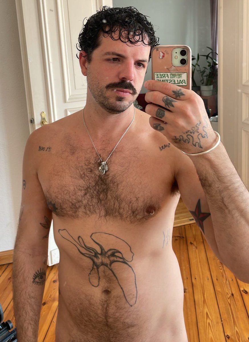 Spanish papi // Horny power vers (@alan_versxxx) on Twitter photo Good hair day Good hair day
