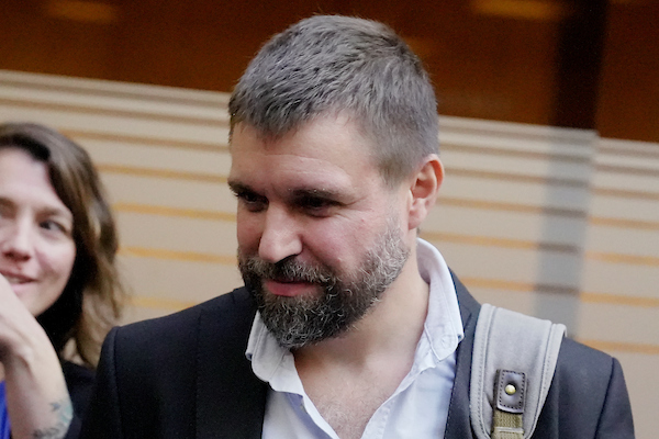 🟣La aprobación de la Rendición de Cuentas en Diputados. 

🎙️Ya estamos con el director de Asesoría Macroeconómica, @bzelko.

#SentíLoNuestro

📲M24.com.uy |📻97.9 FM MVD |▶️<a href="/M24radio/">M24</a> | 102.5 FM Maldonado