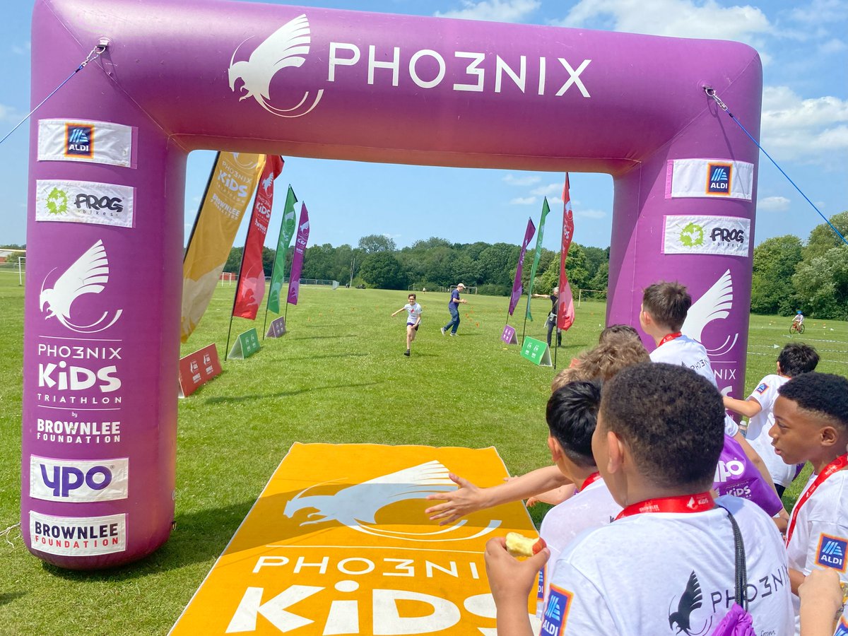 Last week, Year 6 had a wonderful time completing a triathlon at Hough End Leisure Centre. The sun was shining, and everyone did an incredible job. Well done year 6! #WDCEpe