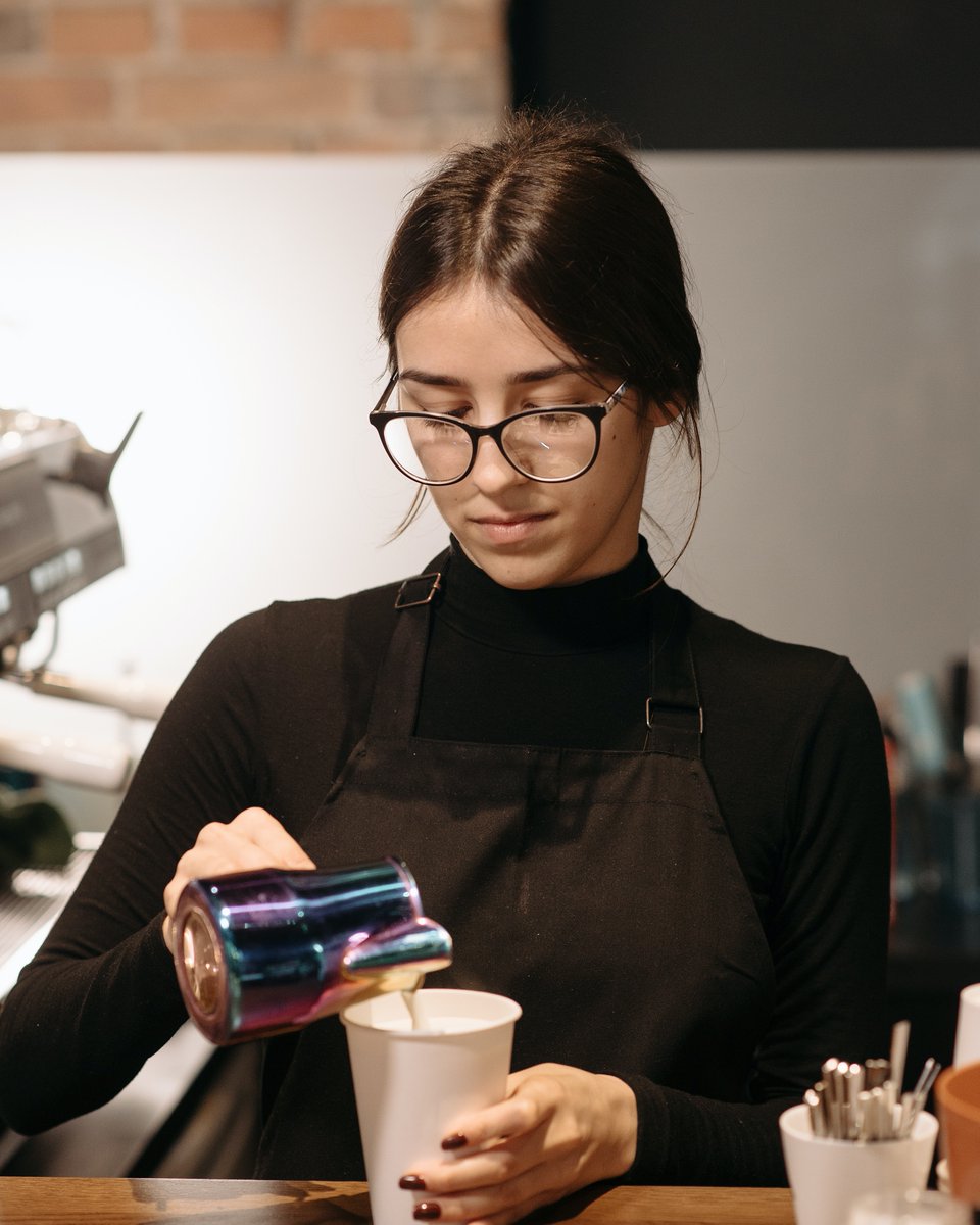 The CareerScope Hospitality Hub is your go-to for free training, career advice &amp; job opportunities in hospitality 🍽️ Whether you're starting out or seeking a fresh start, we’re here to help you grow.
Explore now: careerscope.uk.net/hospitality-su…
#CareerScope #HospitalityCareers