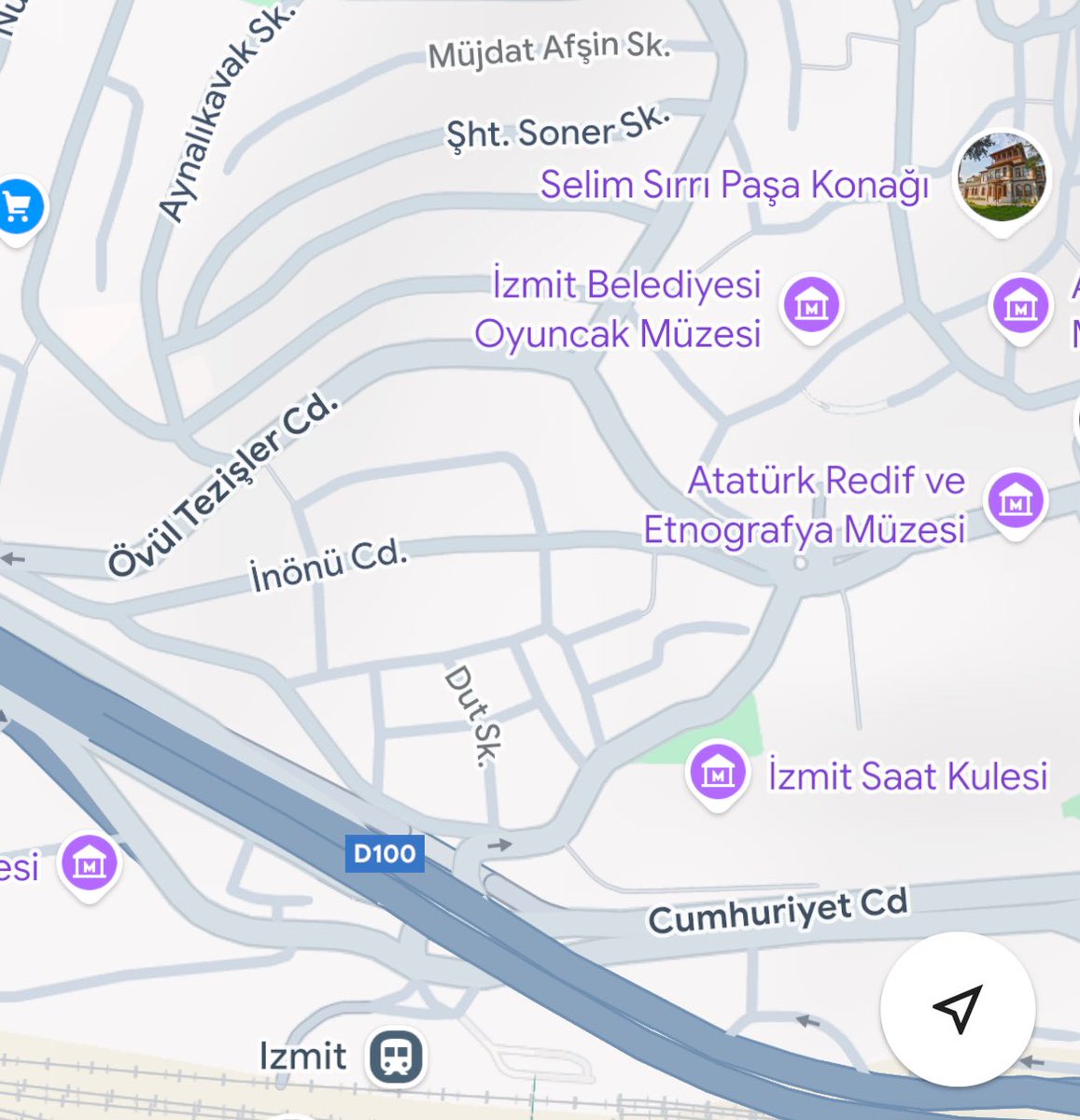 Merhaba kedimiz Sütlaç İzmit’te kayboldu. Muhtemelen haritada olan alanda bir yerlerde. İnönü caddesinden çok uzaklaşmış olamaz diye düşünüyoruz. 

Gören, duyan olursa lütfen iletişime geçsin 🙏🏻 

#kayıp #izmit #kedi #kayıpkedi #yardım