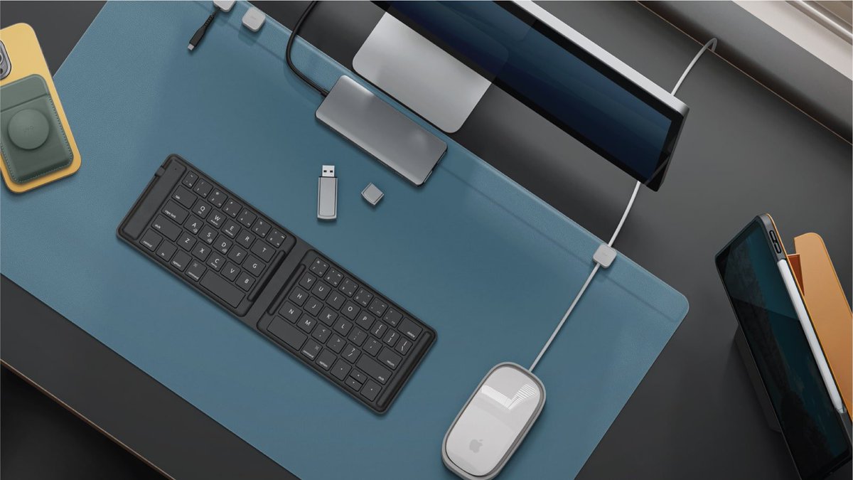GadgetFlow's tweet image. Refresh your desk with the Uniq Design Hagen Slim Functional Desk Mat — a sleek, spill-resistant mat that adds style, protection, and easy organization to your workspace. #deskmat #workspaceupgrade #uniqdesign #officestyle #desksetup 
gflo.us/hagen