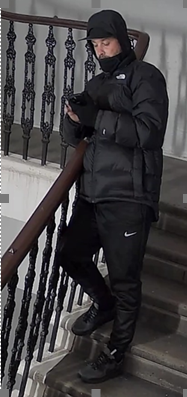 Detectives of Police Scotland have issued an image of a man they believe may be able to assist them with an ongoing investigation into an incident of wilful fire-raising on Tuesday, 22 April, 2025 within a close on Elder Street, Glasgow.

orlo.uk/zCt7z