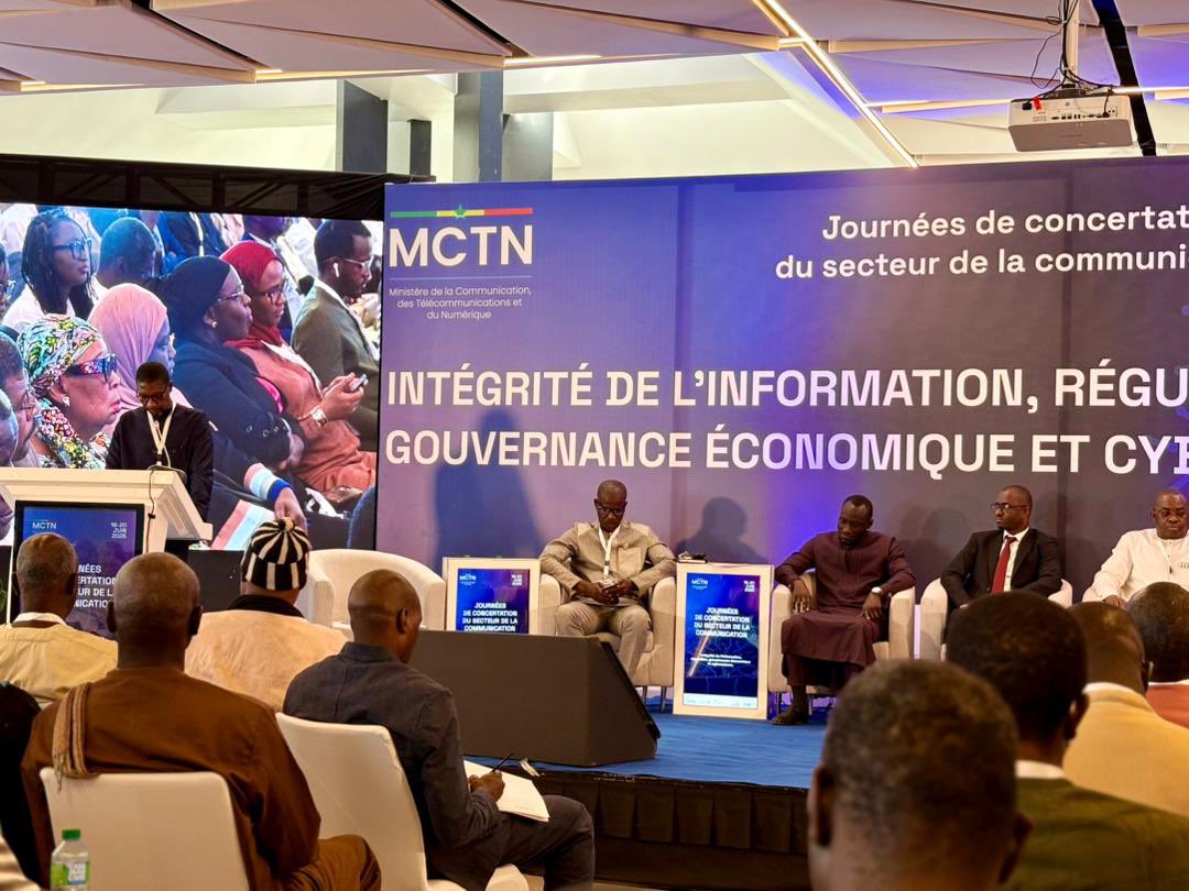 Convention des Jeunes Reporters du Sénegal (@cjrs221) on Twitter photo Les Journées de concertation de la Communication ont débuté à Dakar ! 🇸🇳 Discussions cruciales sur l'avenir de l'info, la régulation et le cyberespace à l'hôtel Noom. La #CJRS est présente pour faire entendre la voix des jeunes reporters. #Médias #Sénégal
<a href="/mctngouvsn/">Ministère Communication - Télécoms et Numérique</a> Les Journées de concertation de la Communication ont débuté à Dakar ! 🇸🇳 Discussions cruciales sur l'avenir de l'info, la régulation et le cyberespace à l'hôtel Noom. La #CJRS est présente pour faire entendre la voix des jeunes reporters. #Médias #Sénégal
<a href="/mctngouvsn/">Ministère Communication - Télécoms et Numérique</a>