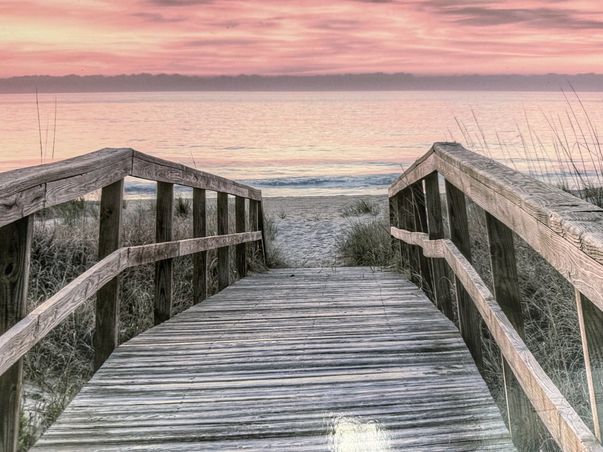 Bonne Chance à tous nos élèves le baccalauréat est à portée de vos mains ! Accrochez-vous, donnez le meilleur de vous-mêmes, et transformez cette épreuve en un tremplin vers un avenir brillant. Vous avez les capacités, la force et la détermination nécessaires pour réussir ! #bac
