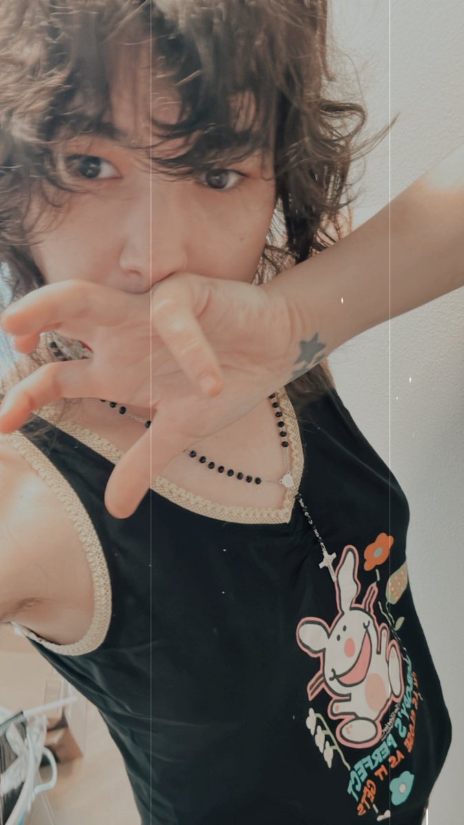 newsong outNOW on Sc
;muffin gott a gun prod swaggaholix ‼️⚠️
⛓️🔗 Li nkbeloww tapIn📲📲📱