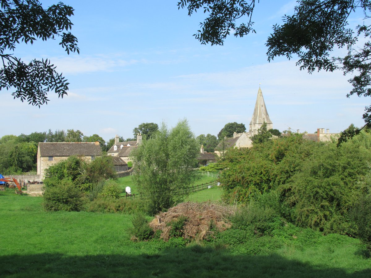 We’re open this weekend! 🏡
📅 Sun 22nd June
🕑 2–5pm
📍 27 Bridge St, King’s Cliffe
Explore village history, photos &amp; artefacts – free entry, donations welcome.
New &amp; long-time residents all welcome!

🌐 kingscliffeheritage.org