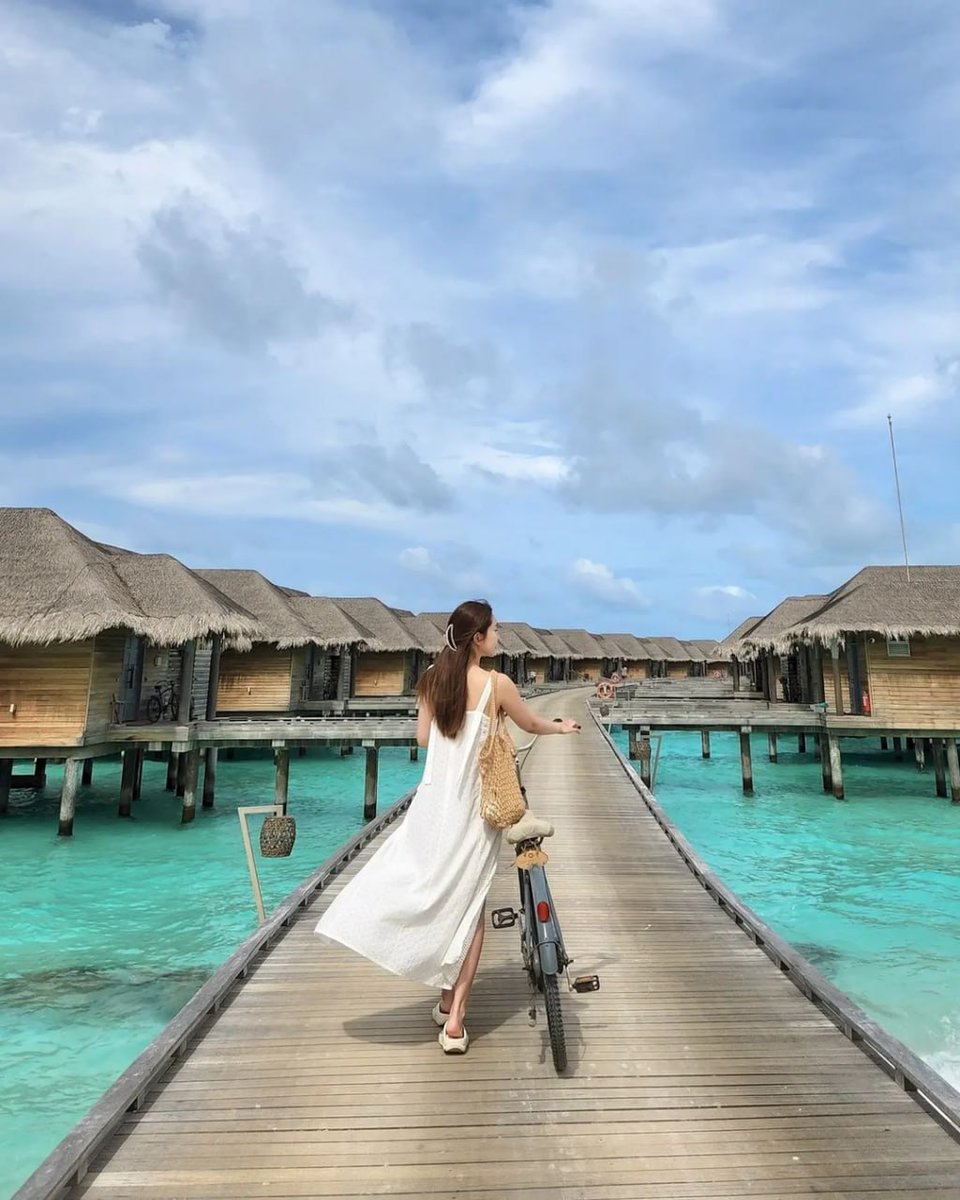 Go meet the people you want to meet, do the things you want to do, while the sun is shining, while the breeze is not noisy, while you are still young