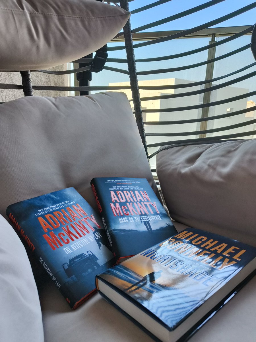 FrodeVincenzo's tweet photo. @adrianmckinty Currently on The Detective Up Late, and it's fantastic 🤜🤛 https://t.co/rV1fLxhePX